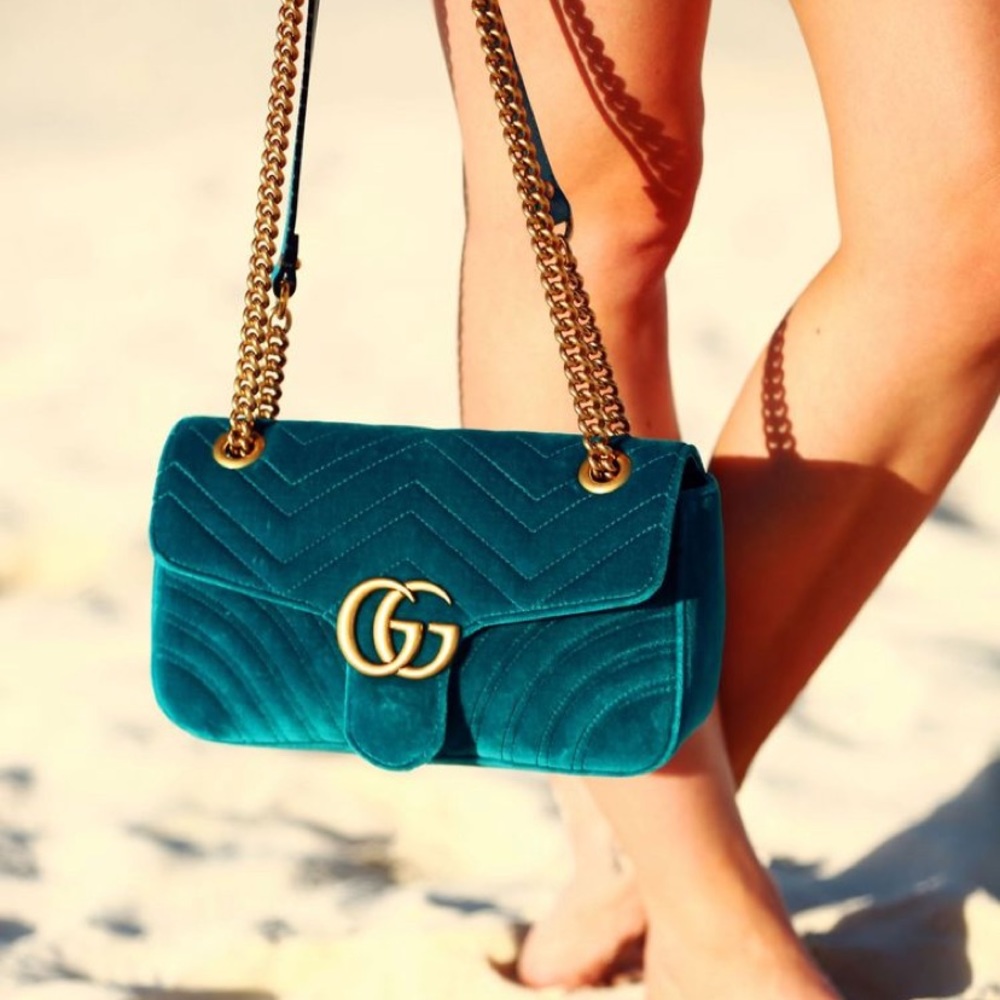 🧜🏽‍♀️ GUCCI VELVET MARMONT HANDBAG